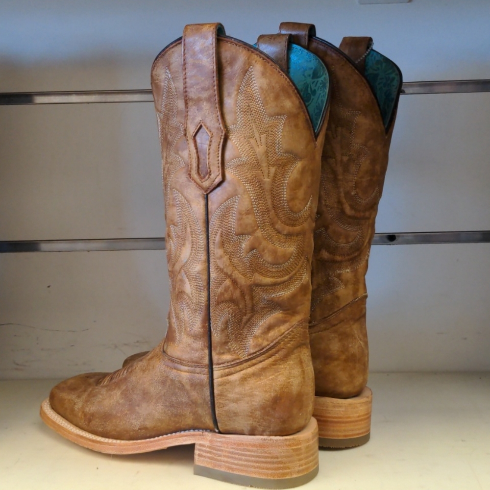 New Women's Corral A4143 - Picture 4 of 8